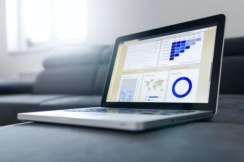 5 Reasons to Invest in ETFs