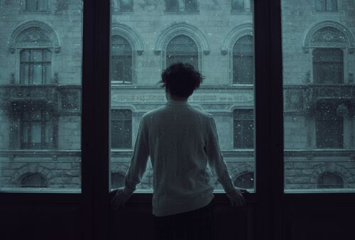 leaving the past behind nguyen duy tri • lonely empty room • 2022